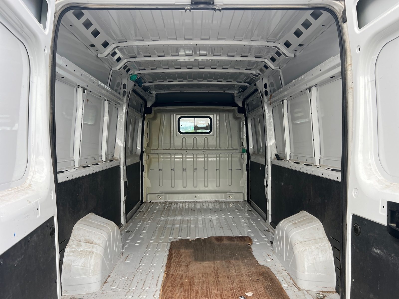 2021 Peugeot Boxer — fotografija 9