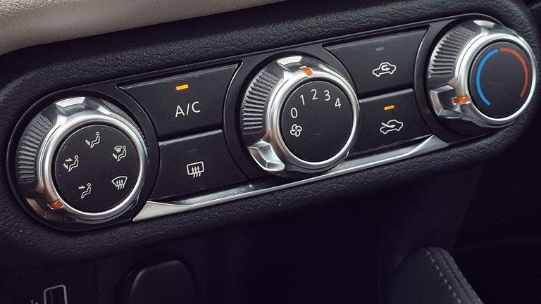 2022 Nissan Micra — fotografija 13