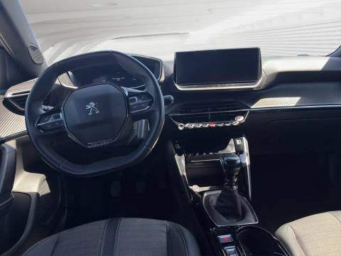 2023 Peugeot 2008 — sličica 11