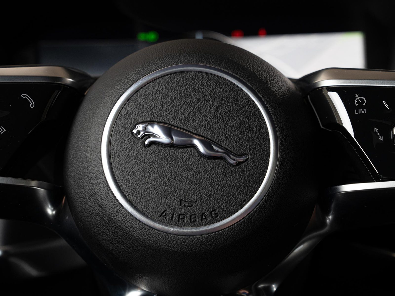 2023 Jaguar I-Pace — fotografija 21