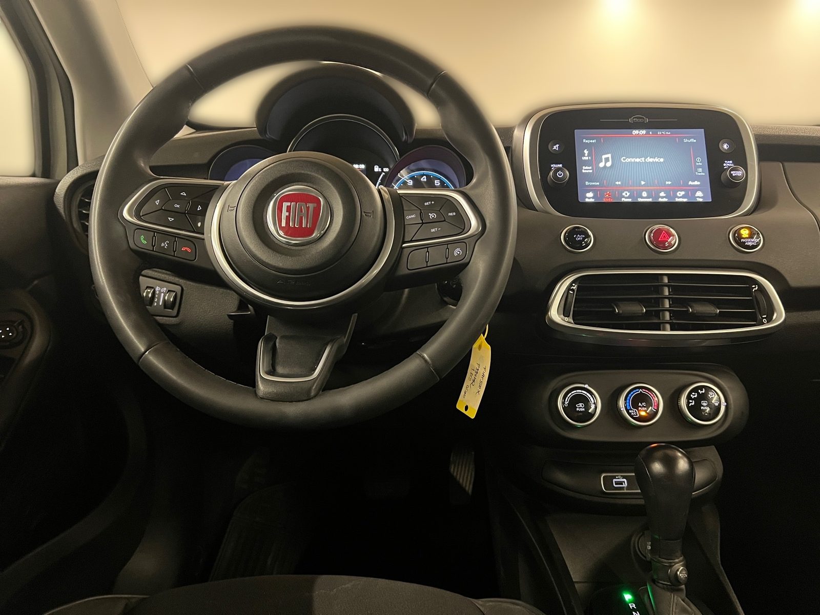 2023 Fiat 500X — fotografija 15