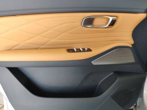 2026 Geely Starray EM-i — sličica 14