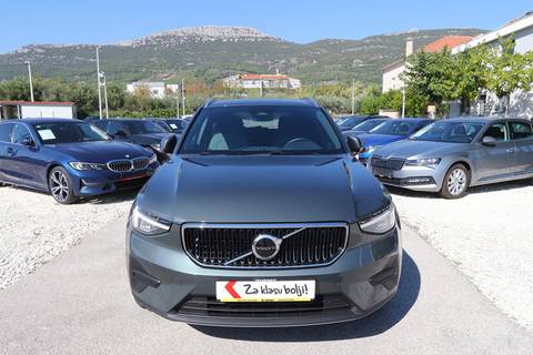 2026 Volvo XC40 — sličica 4
