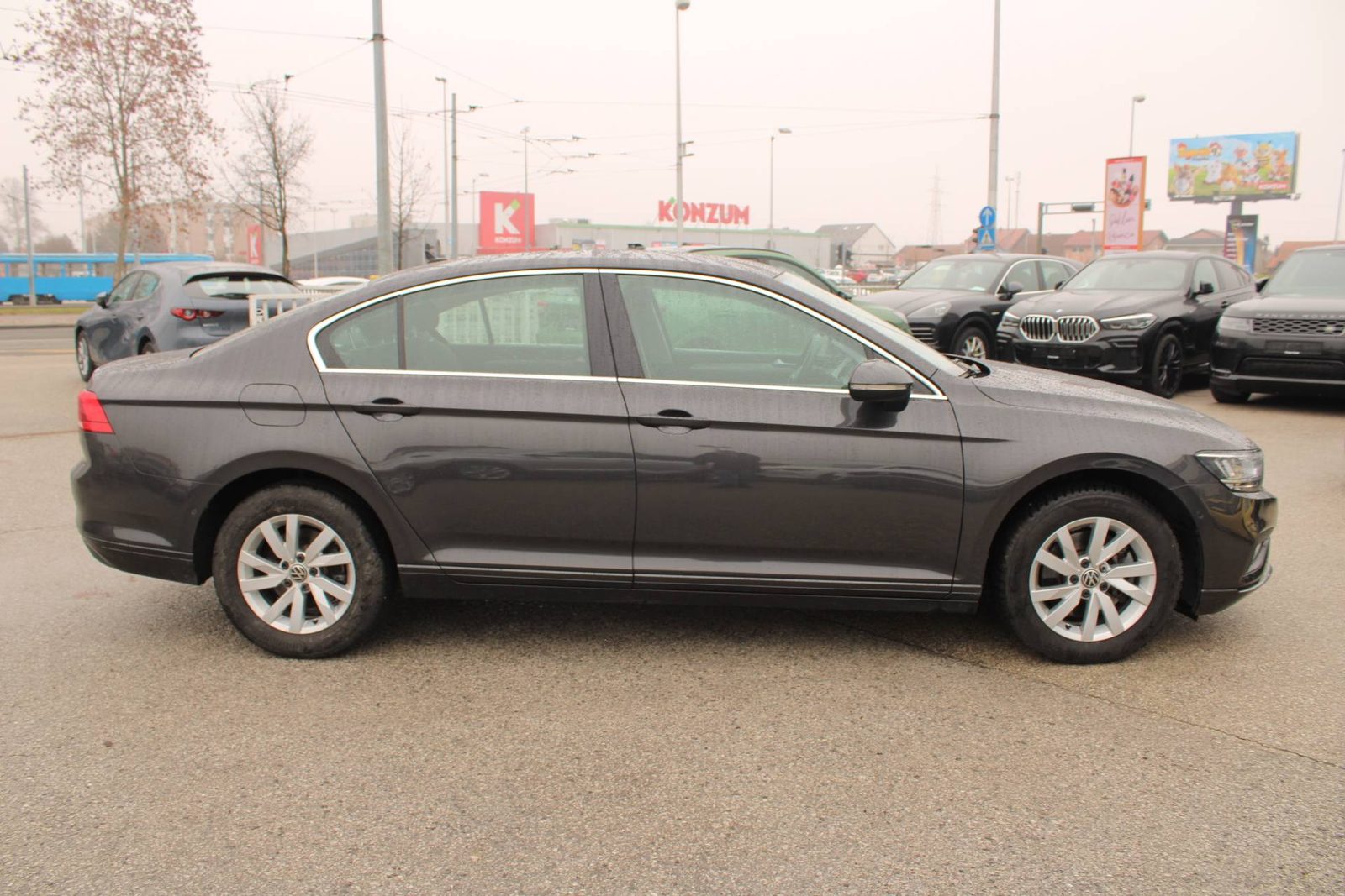 2021 Volkswagen Passat — fotografija 4