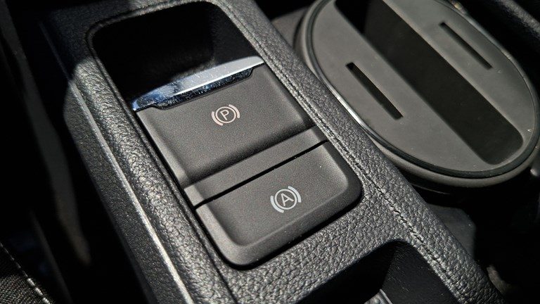 2023 Škoda Octavia — fotografija 14