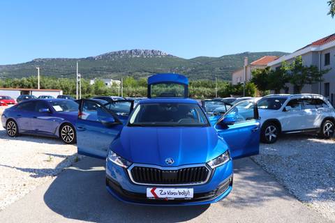 2021 Škoda Octavia — sličica 13