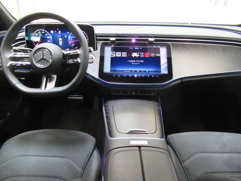 2025 Mercedes-Benz E-klasa AMG Line — sličica 13