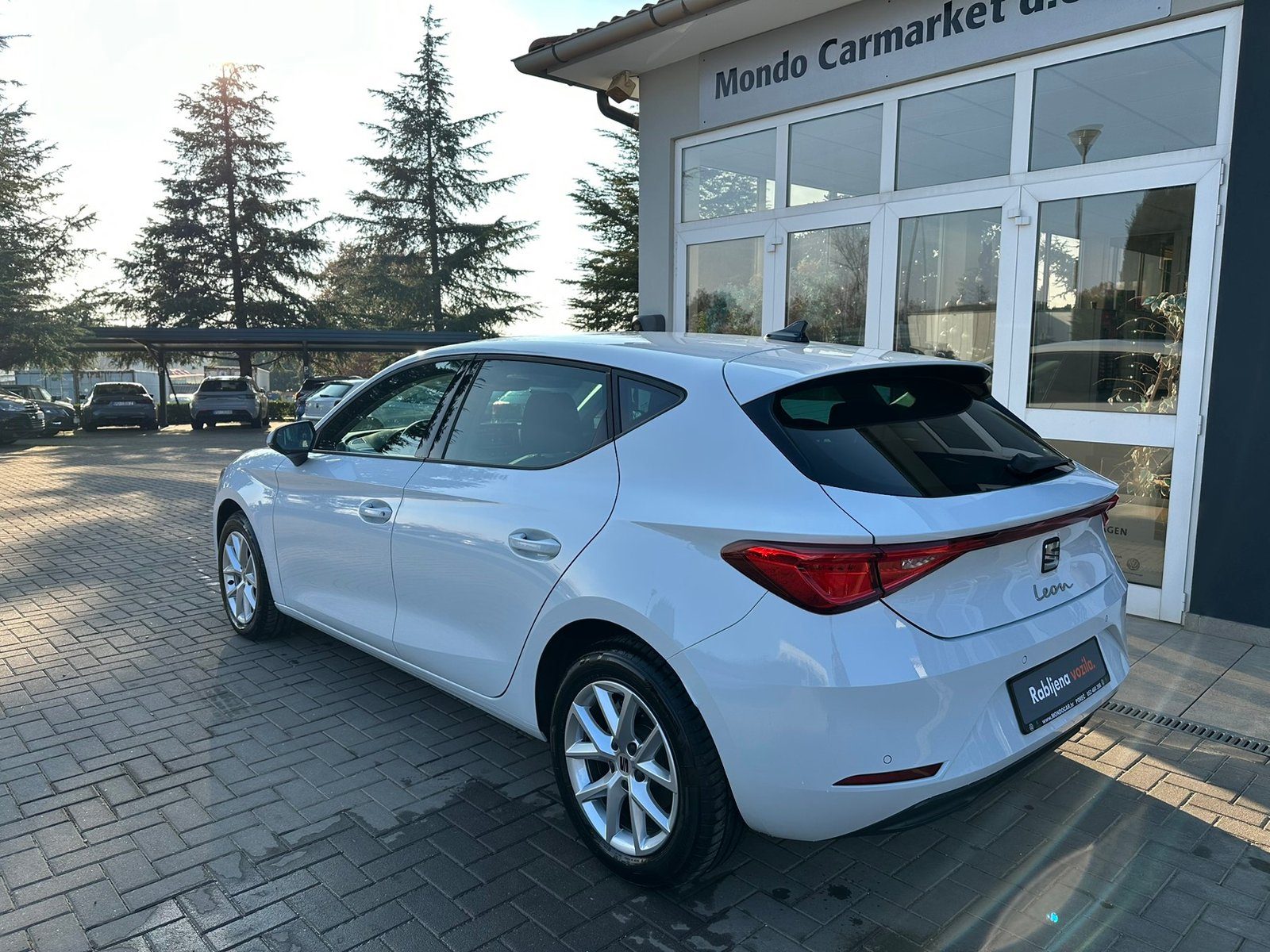 2025 Seat Leon — fotografija 4