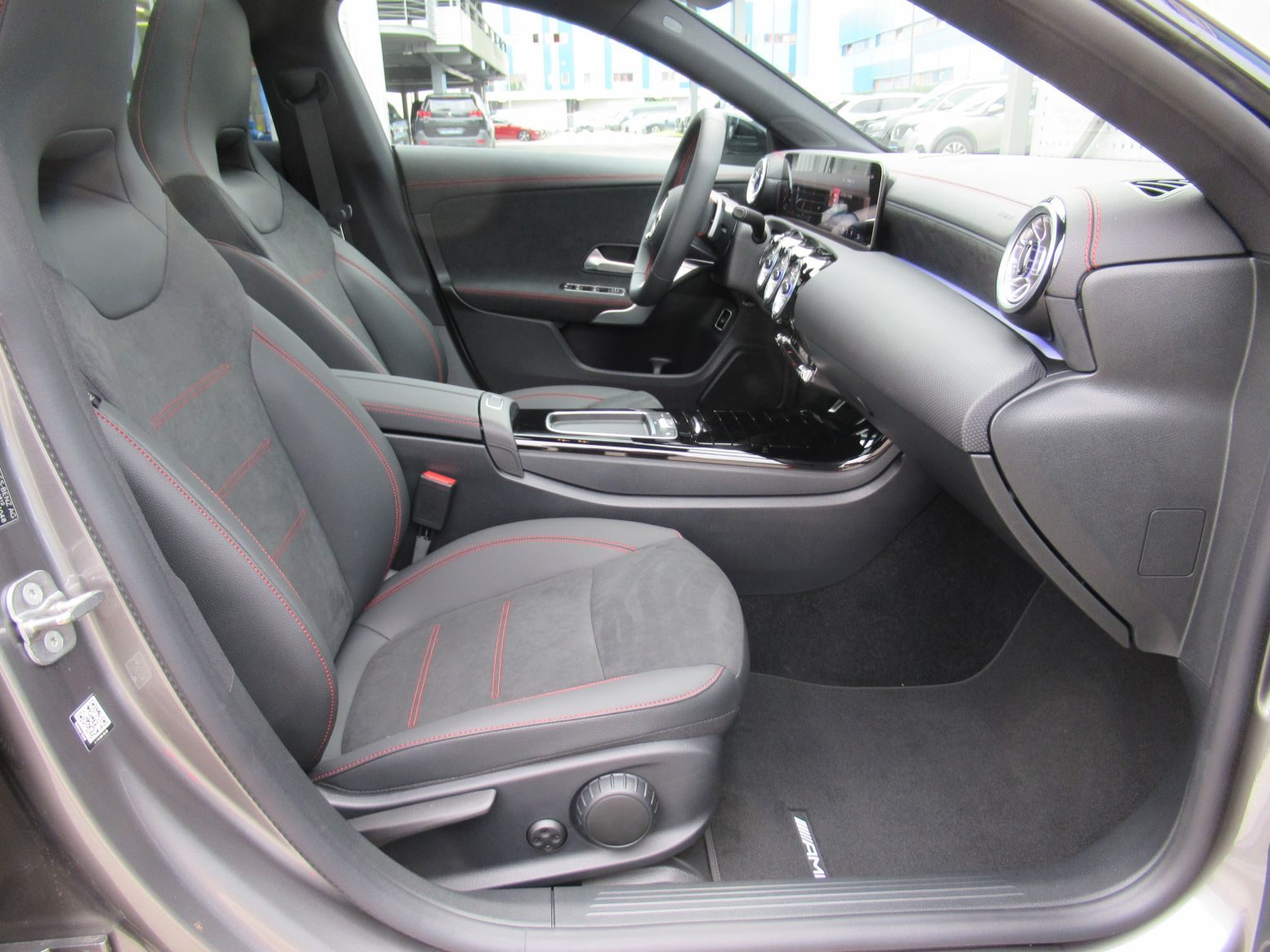 2025 Mercedes-Benz CLA — fotografija 10