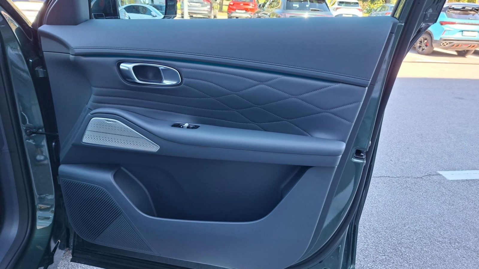2026 Geely Starray EM-i — fotografija 8