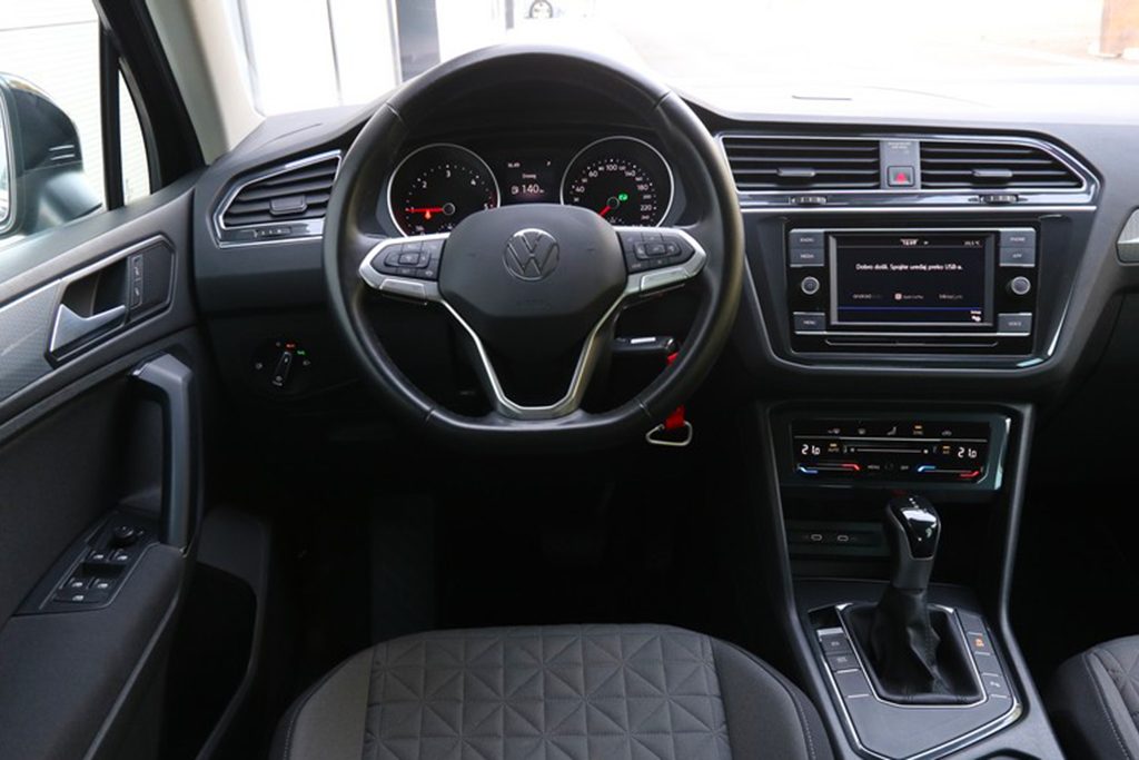 2021 Volkswagen Tiguan — fotografija 10