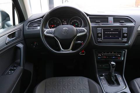 2021 Volkswagen Tiguan — sličica 10