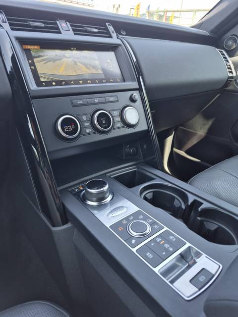 2019 Land Rover Discovery — sličica 22