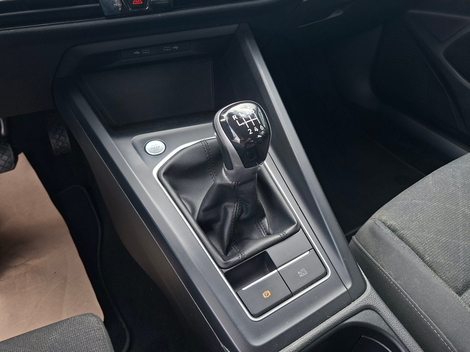 2020 Volkswagen Golf — fotografija 20