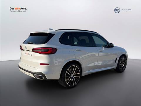 2020 BMW X5 — sličica 8