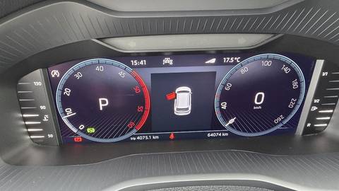 2023 Škoda Karoq — sličica 15