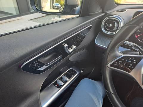 2023 Mercedes-Benz C-klasa — sličica 11