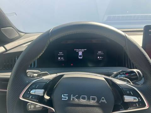 2026 Škoda Superb Sportline — sličica 10