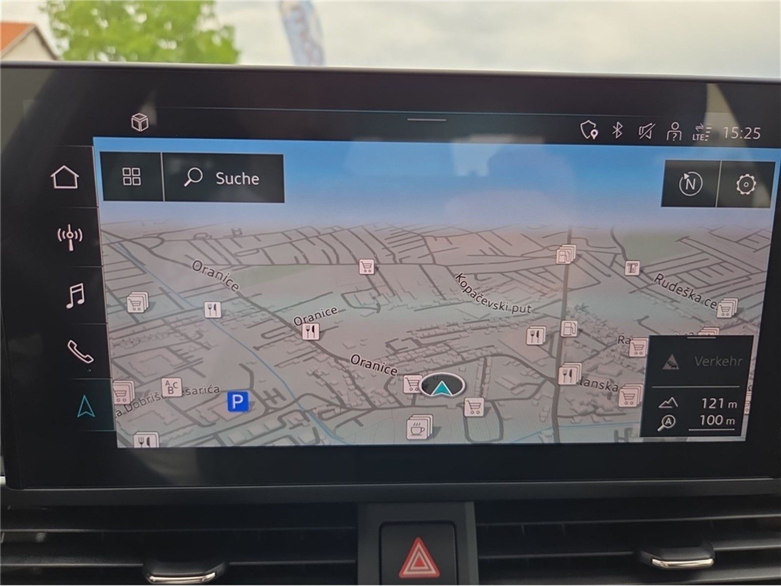 2023 Audi A4 — fotografija 14