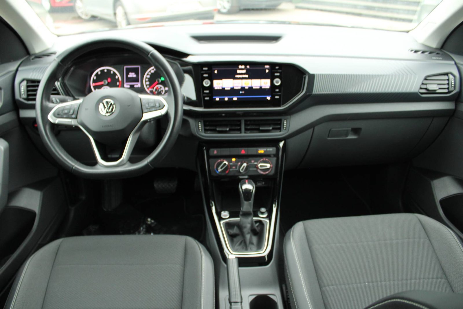 2020 Volkswagen T-Cross — fotografija 13
