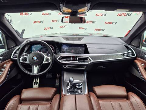 2019 BMW X7 — sličica 12