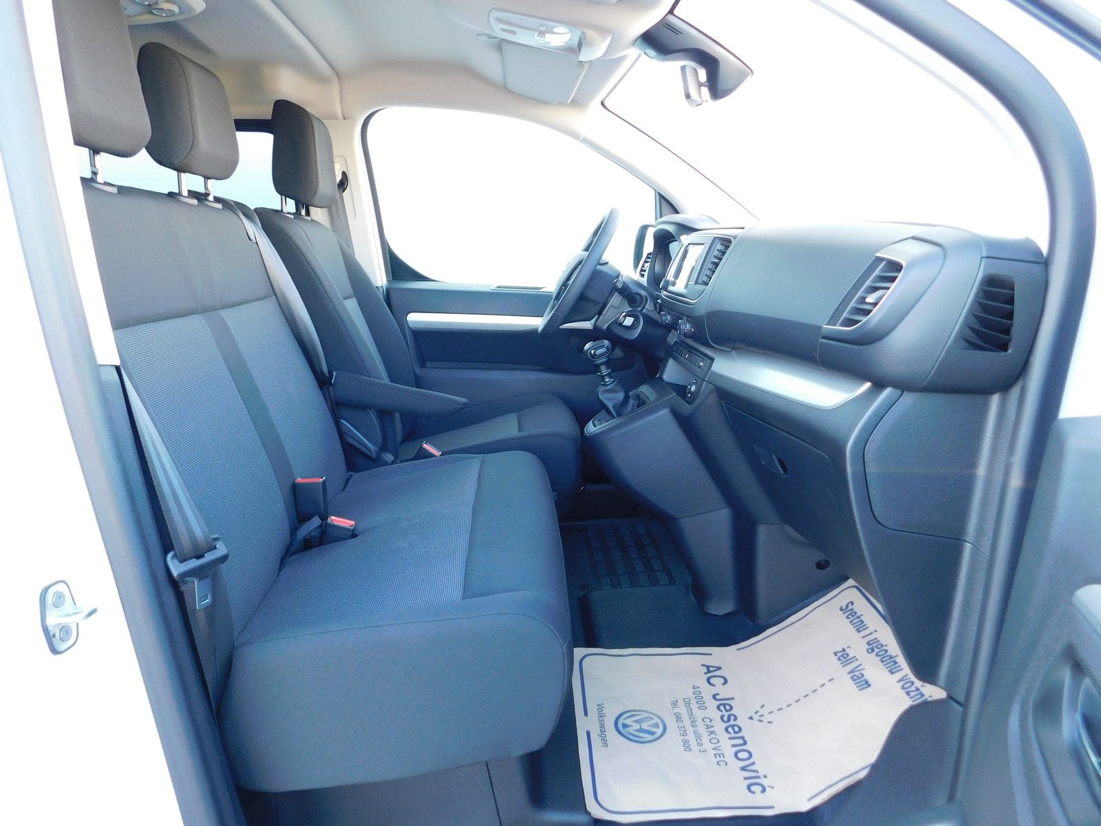 2022 Opel Zafira — fotografija 9