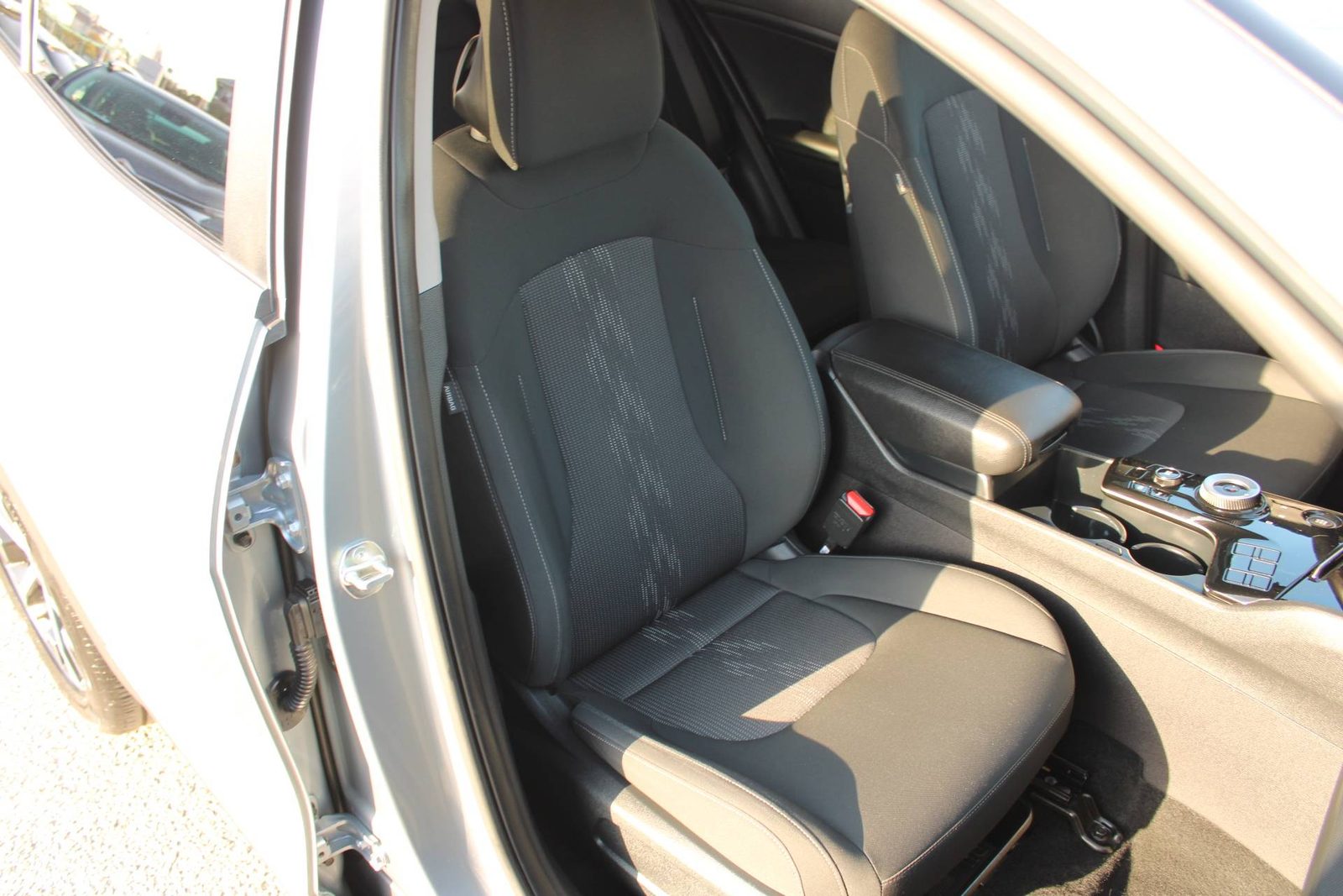 2023 Kia Sportage — fotografija 13