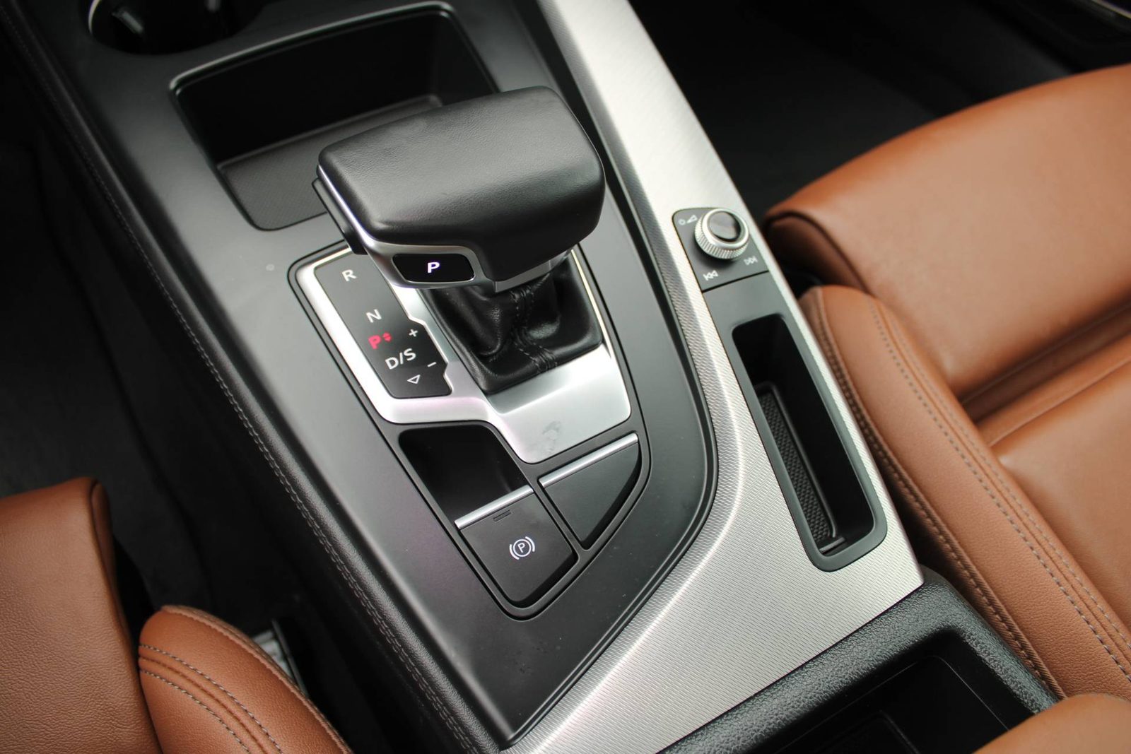 2022 Audi A4 — fotografija 24