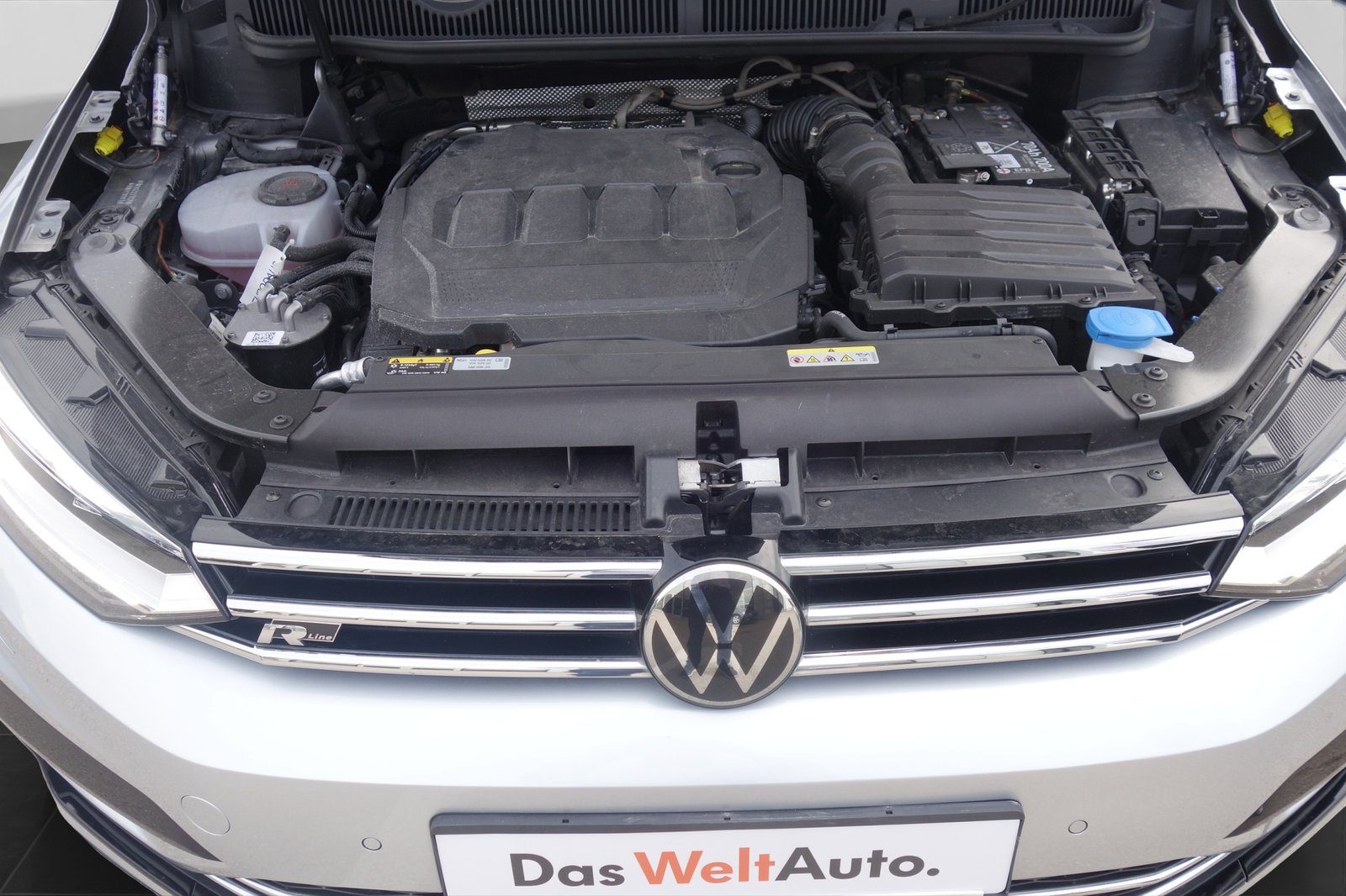2024 Volkswagen Touran R-Line — fotografija 18
