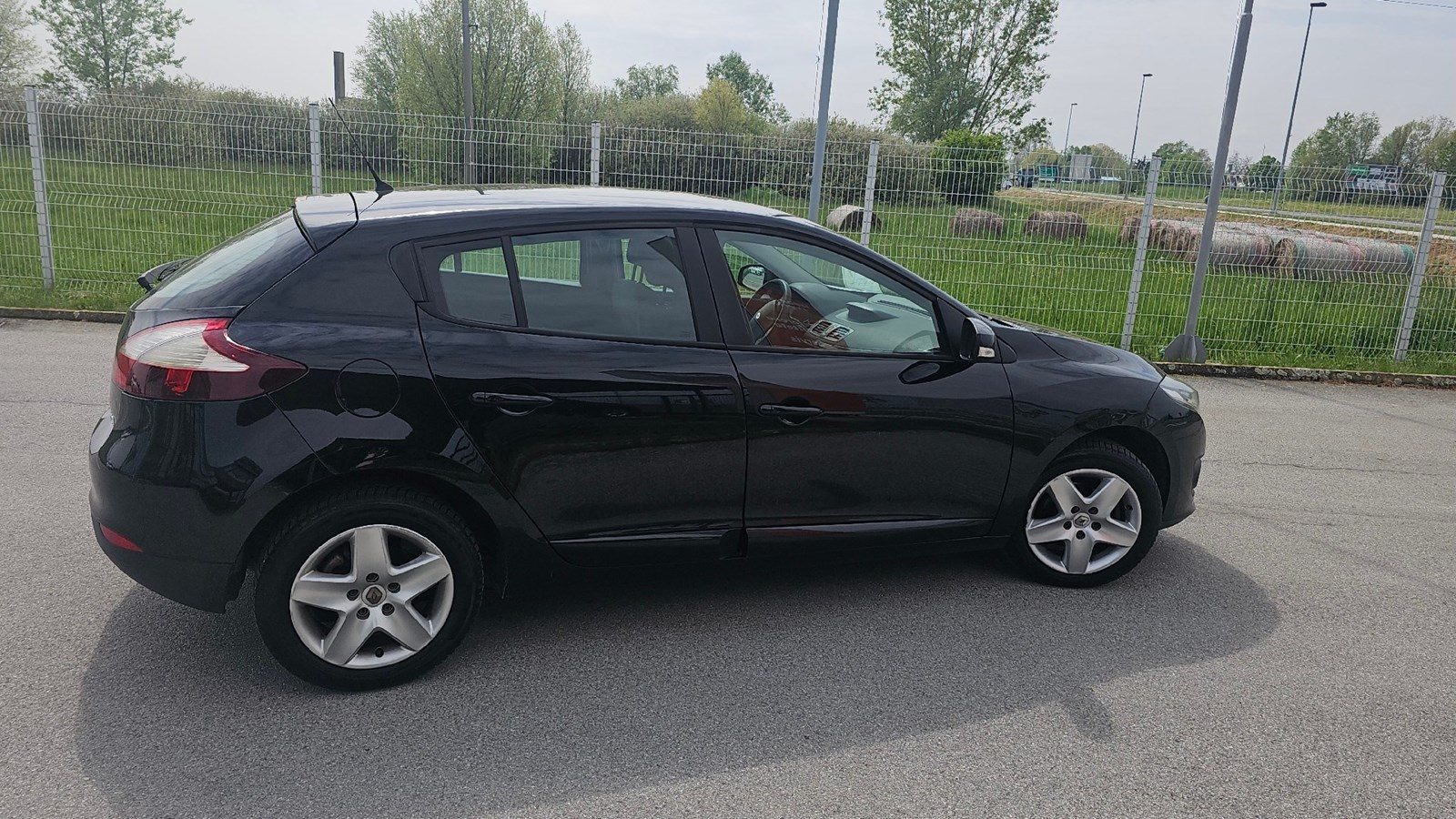 2015 Renault Megane — fotografija 24