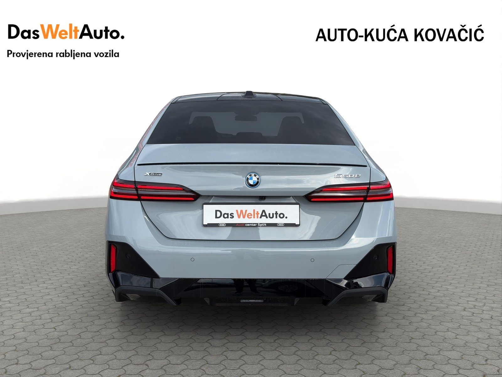 2025 BMW Serija 5 — fotografija 6