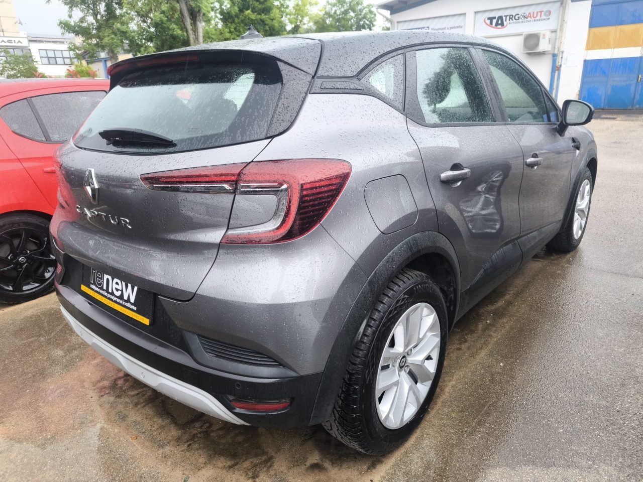 2022 Renault Captur — fotografija 3