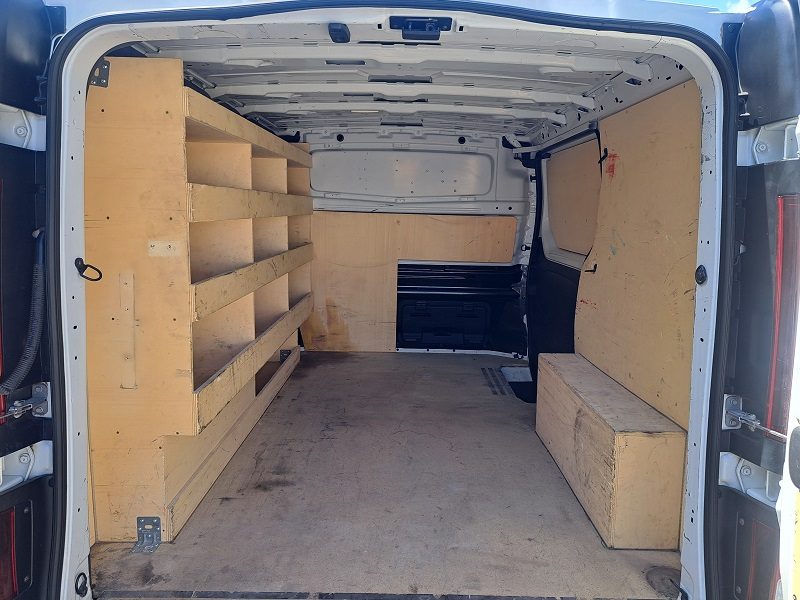 2020 Renault Trafic — fotografija 6