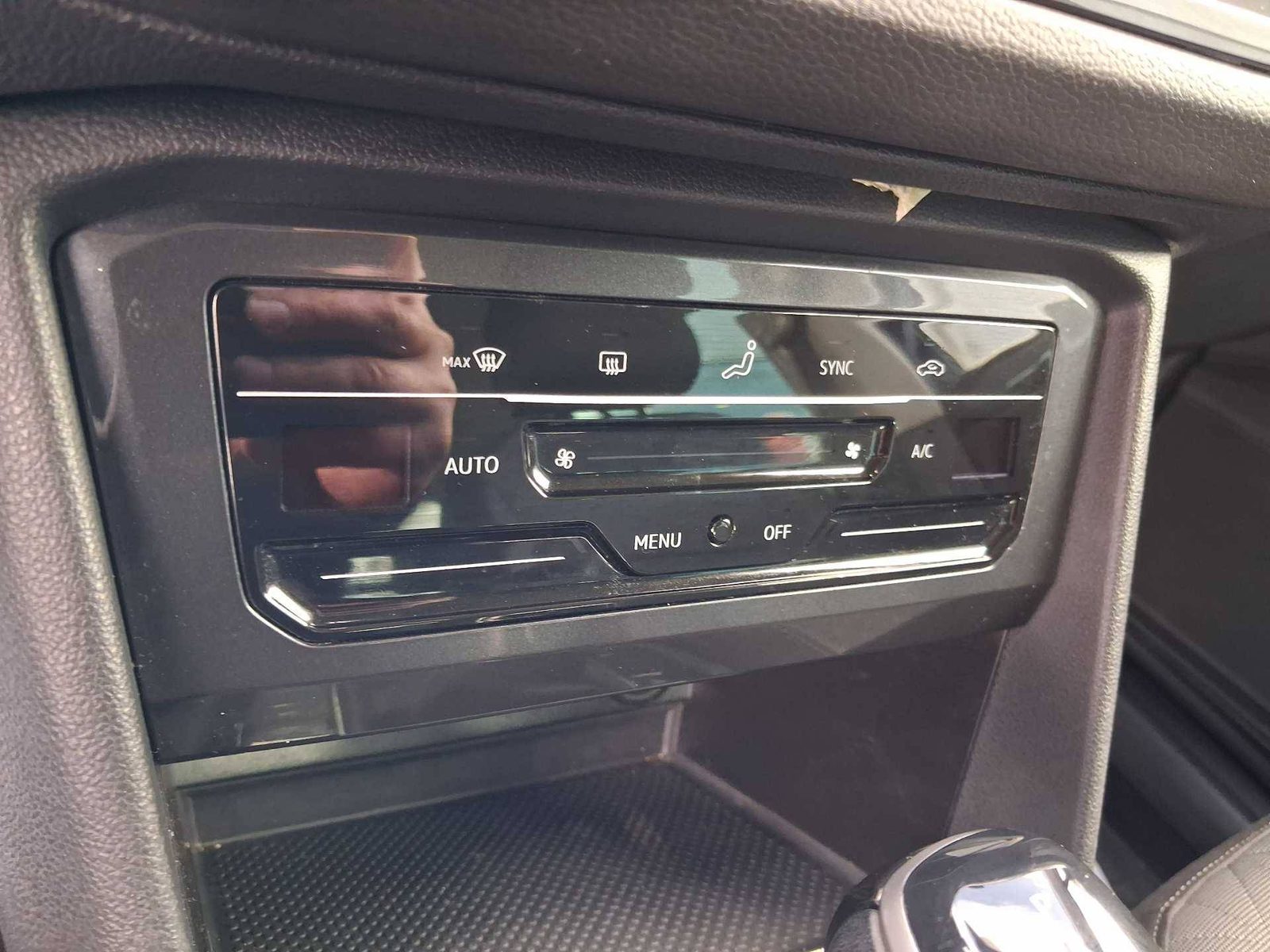 2023 Volkswagen Tiguan — fotografija 17
