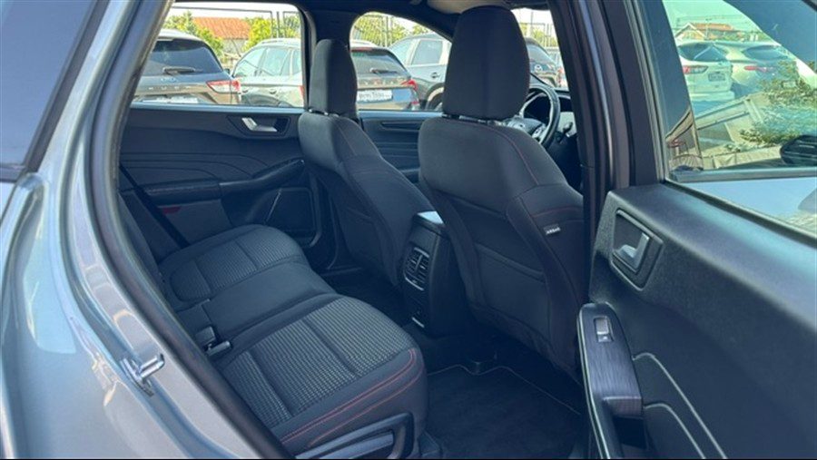 2023 Ford Kuga — fotografija 21