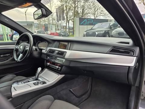 2015 BMW Serija 5 — sličica 24