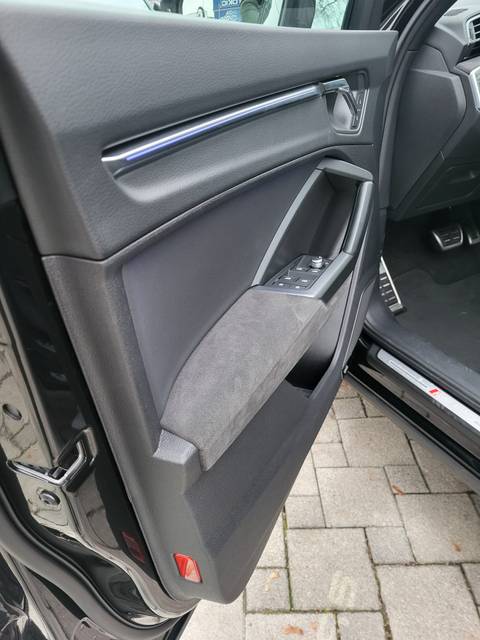 2022 Audi Q3 — sličica 10