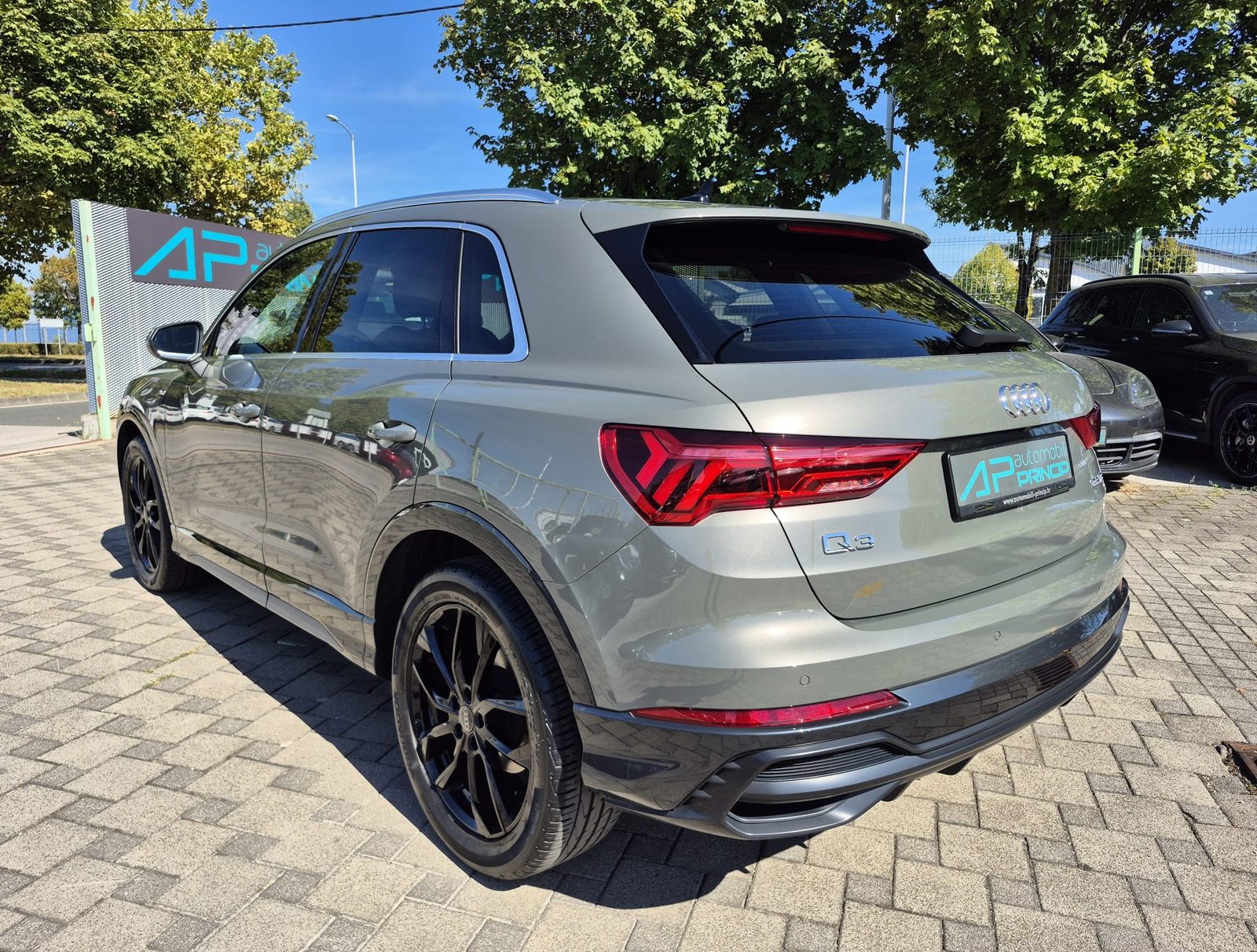 2022 Audi Q3 S line — fotografija 4