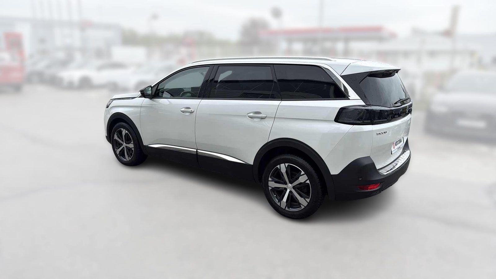 2022 Peugeot 5008 — fotografija 5