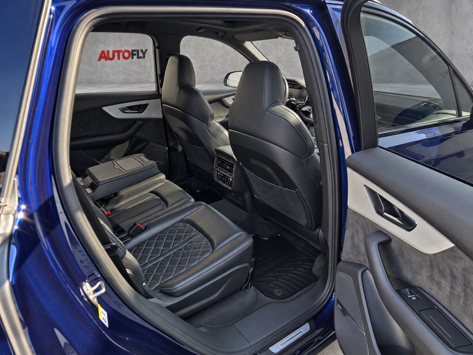 2020 Audi Q7 S line — fotografija 15