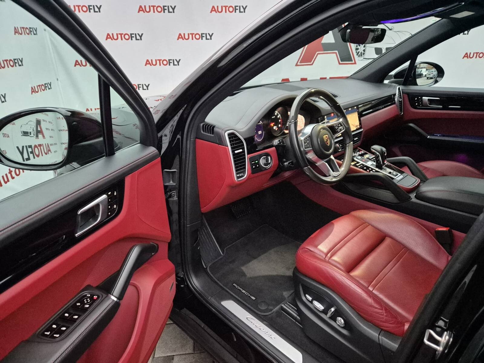2021 Porsche Cayenne — fotografija 11