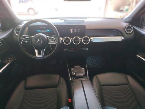 2023 Mercedes-Benz GLB — sličica 19
