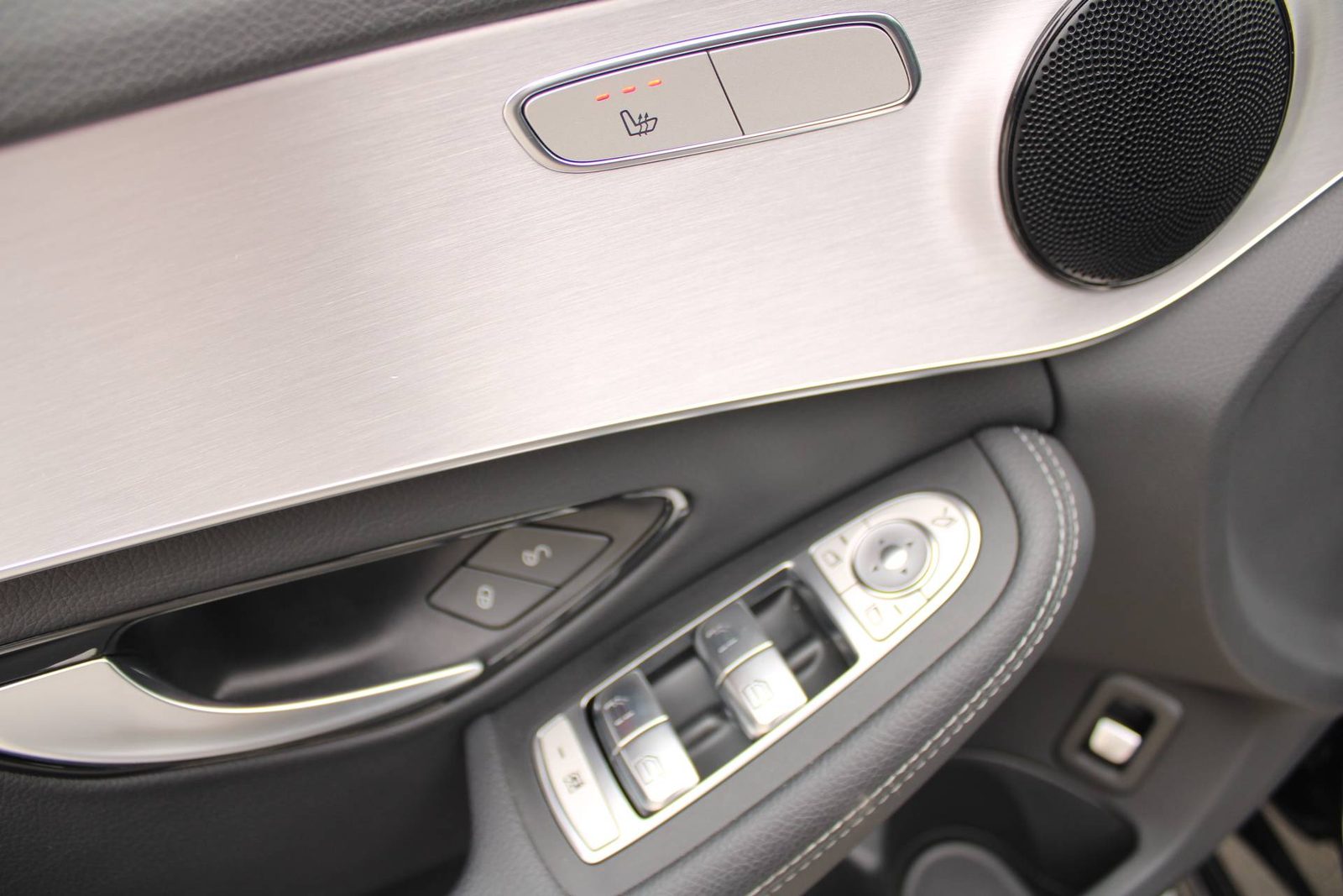 2021 Mercedes-Benz C-klasa — fotografija 14