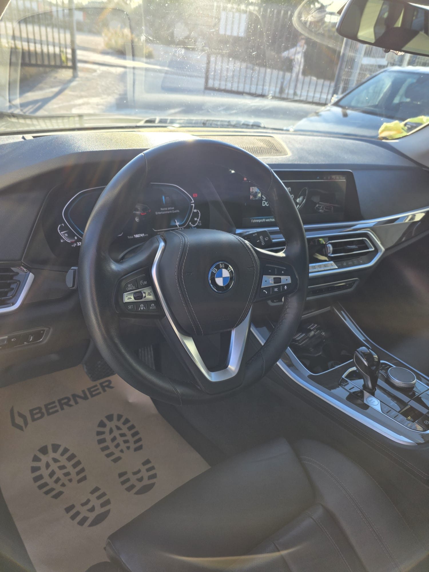 2022 BMW X5 — fotografija 13