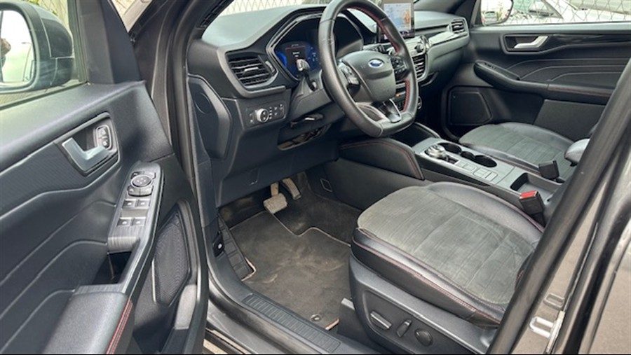 2021 Ford Kuga — fotografija 9