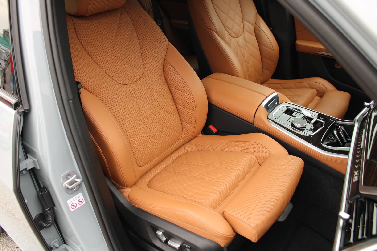 2024 BMW X5 — fotografija 12