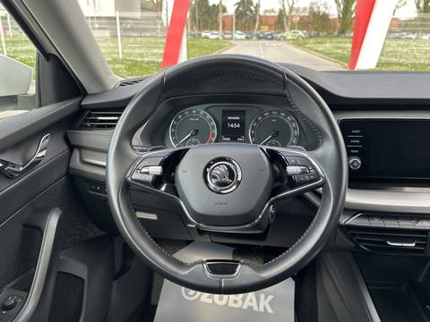 2023 Škoda Octavia Combi — sličica 27