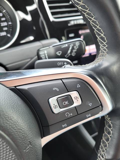 2017 Volkswagen Golf VII — sličica 14