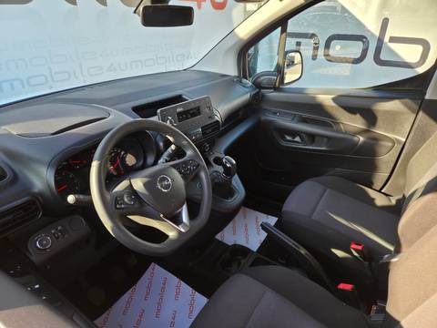 2021 Opel Combo — sličica 5