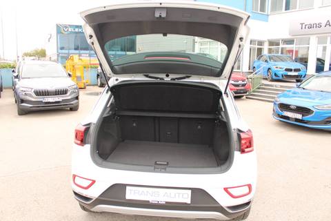 2023 Volkswagen T-Roc — sličica 9